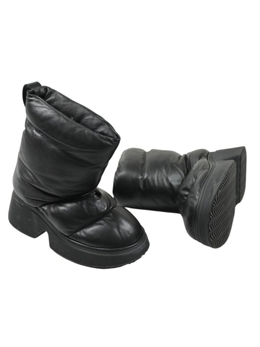 Loewe Padded Low Boot in Black